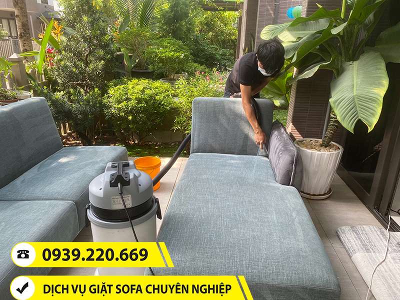 Dịch vụ giặt ghế sofa, giặt ghế văn phòng 