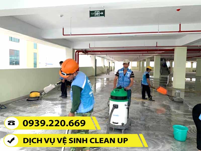 Clean Up triển khai đa dạng dịch vụ vệ sinh công nghiệp cho khách hàng sử dụng
