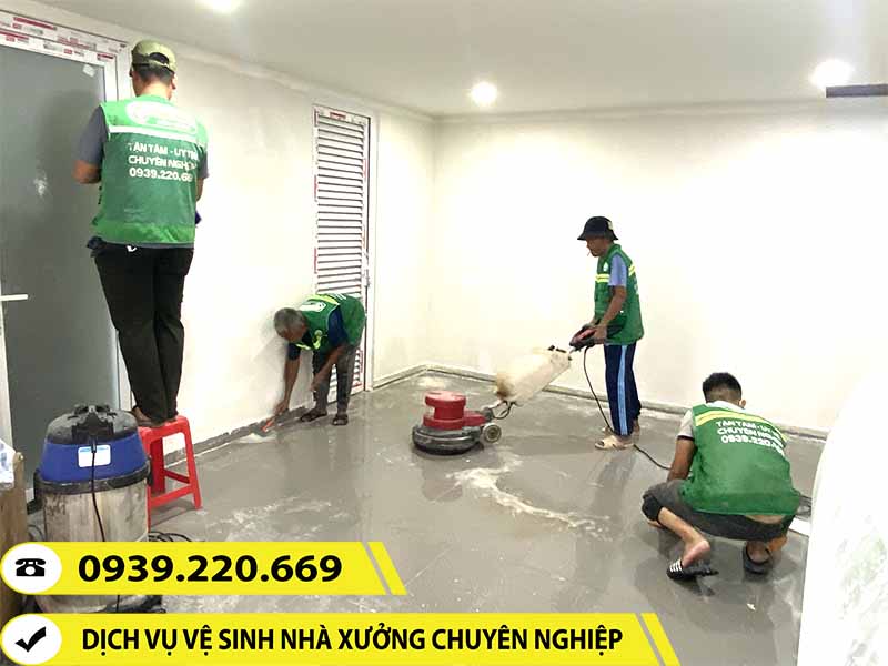 Liên hệ Clean Up sử dụng dịch vụ vệ sinh nhà xưởng tại Thanh Bình cam kết nhanh - sạch - giá tốt