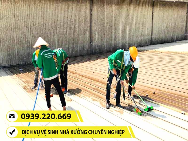 Clean Up triển khai đa dạng các dịch vụ vệ sinh nhà xưởng, quét màng nhện tại KCN Bàu Bàng