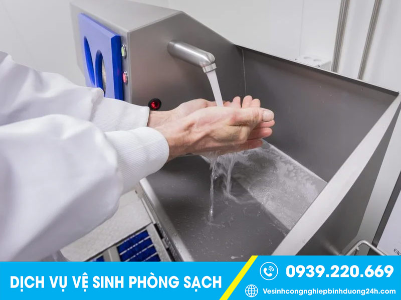 Liên hệ Clean Up khi bạn cần tư vấn, đặt lịch khảo sát vệ sinh phòng sạch