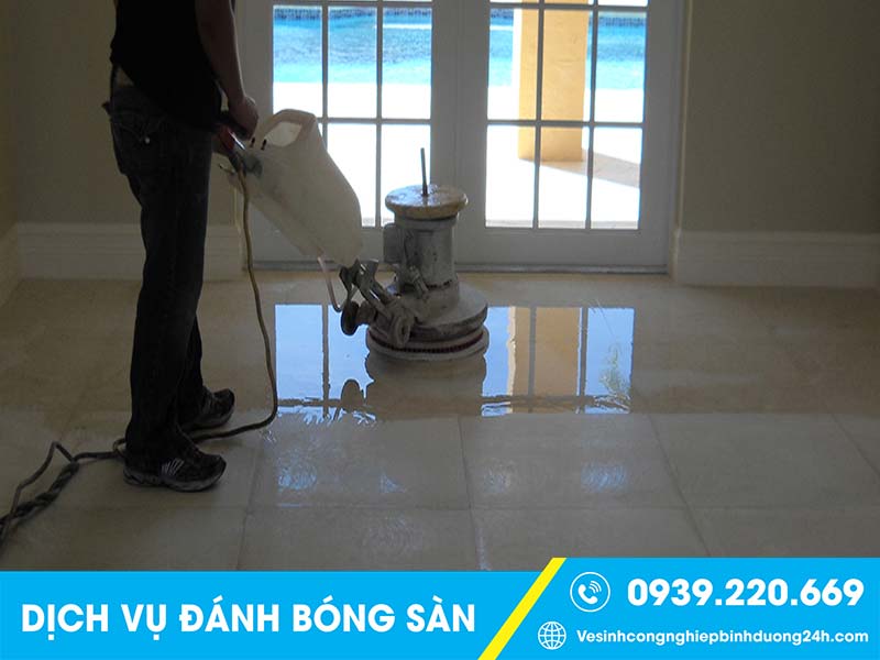 Clean Up sử dụng các loại máy móc chuyên dụng mài, đánh bóng sàn