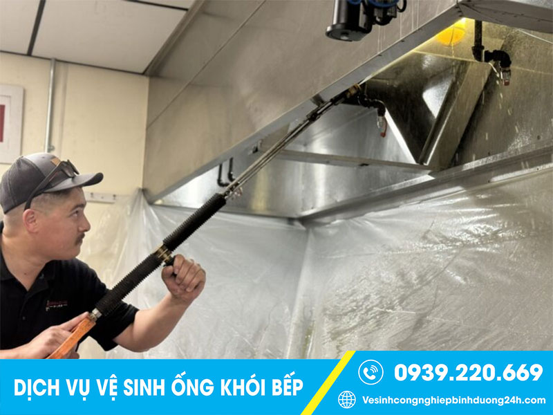 hình ảnh vệ sinh Hệ thống ống khói nhà bếp tại Bình Dương 