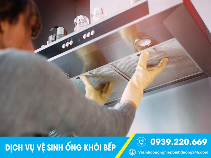 Dịch vụ vệ sinh ống khói bếp tại Hóc Môn giá rẻ