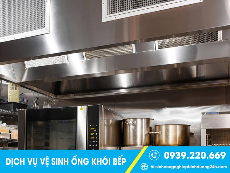 Liên hệ Clean Up tư vấn, hỗ trợ khảo sát thời điểm cần làm sạch ống khói nhà bếp