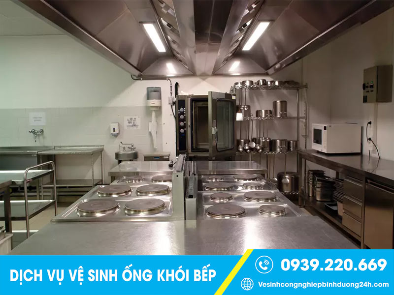 Clean Up - Dịch vụ vệ sinh ống khói bếp nhà hàng, quán ăn tại Quận 11