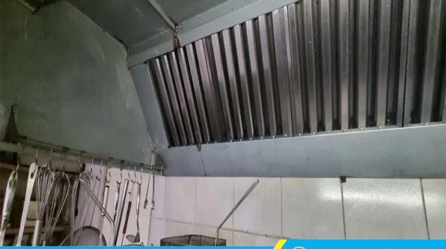 Dịch vụ vệ sinh ống khói bếp nhà hàng tại Quận 3 uy tín, chuyên nghiệp