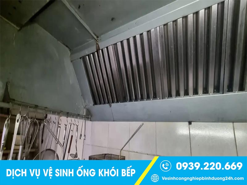 Dịch vụ vệ sinh ống khói bếp nhà hàng tại Quận 3 uy tín, chuyên nghiệp
