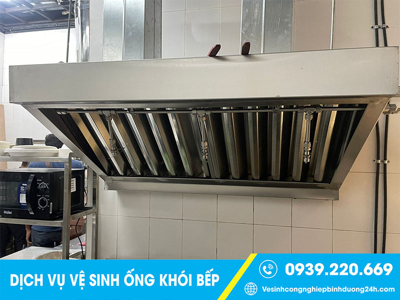 Clean Up - Dịch vụ vệ sinh ống khói bếp nhà hàng giá rẻ tại Quận 5