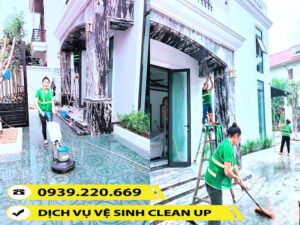 Nhân viên Clean Up sử dụng máy móc chuyên dụng thực hiện công việc