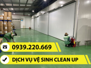 Ảnh thực tế nhân viên của Clean Up vệ sinh công trình sau xây dựng