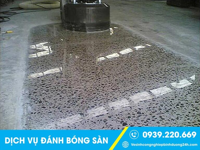 Dùng máy móc chuyên dụng đánh bóng sàn đẹp như mong muốn