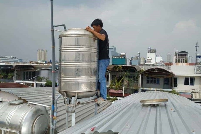 Dịch vụ vệ sinh bồn nước ở Bình Dương