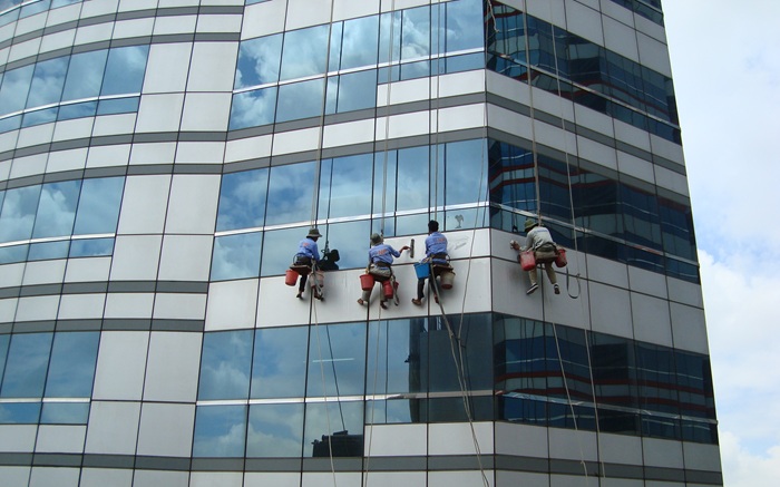 dịch vụ vệ sinh tòa nhà ở Bình Dương