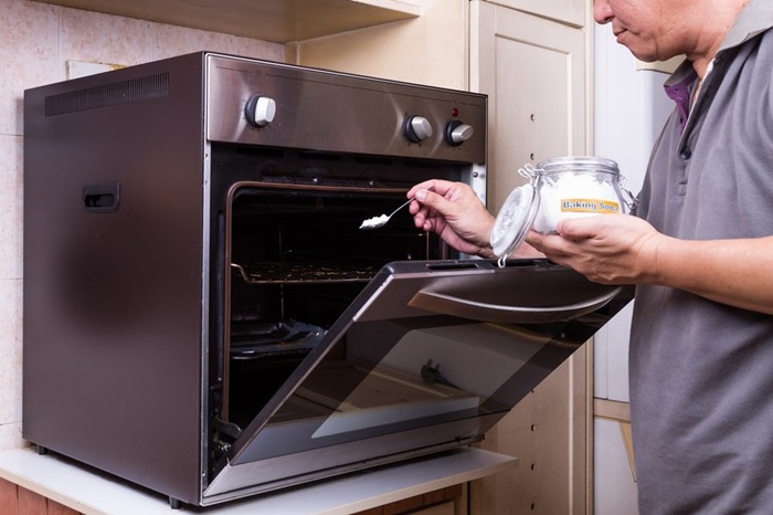 Cách làm sạch bếp hiệu quả với baking soda